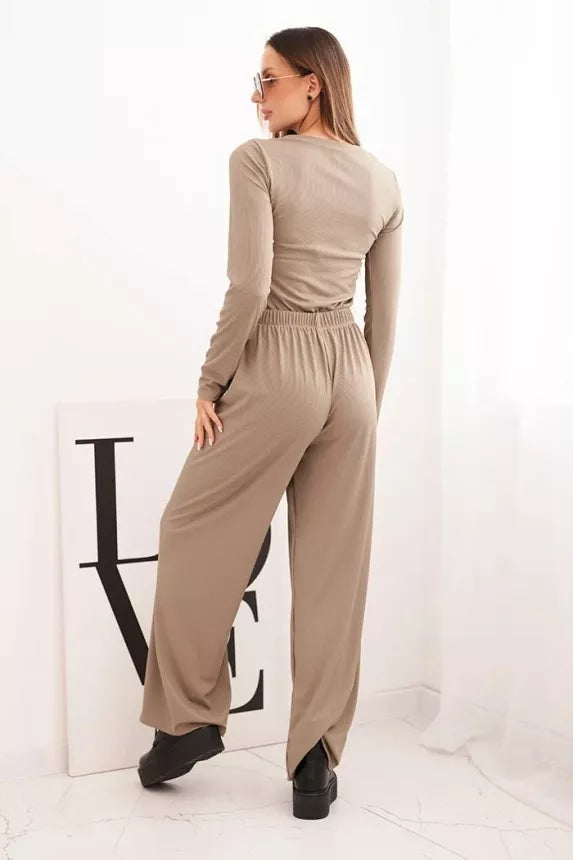 Moteriškas rusvos spalvos komplektas Bert