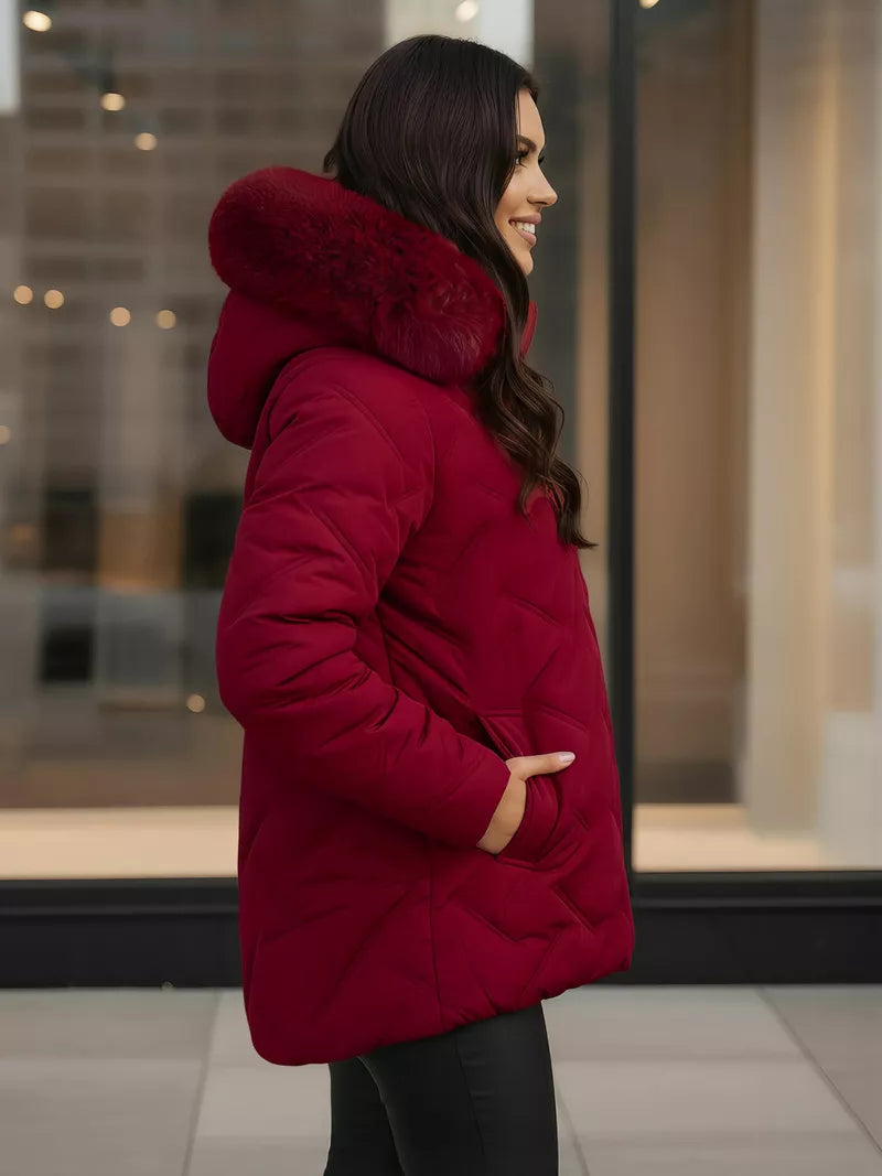 Moteriška bordo žieminė striukė su gobtuvu Levi