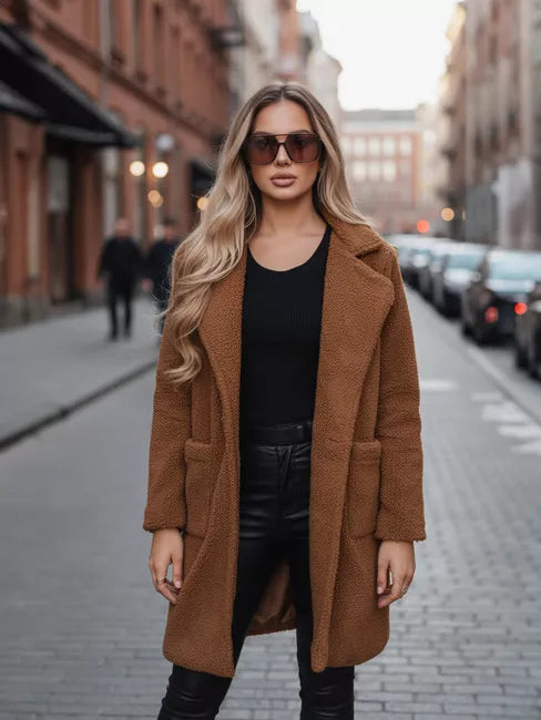 Moteriškas rudas žieminis paltas Tara