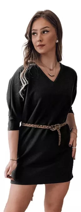 Moteriška juoda suknelė su diržu Glam