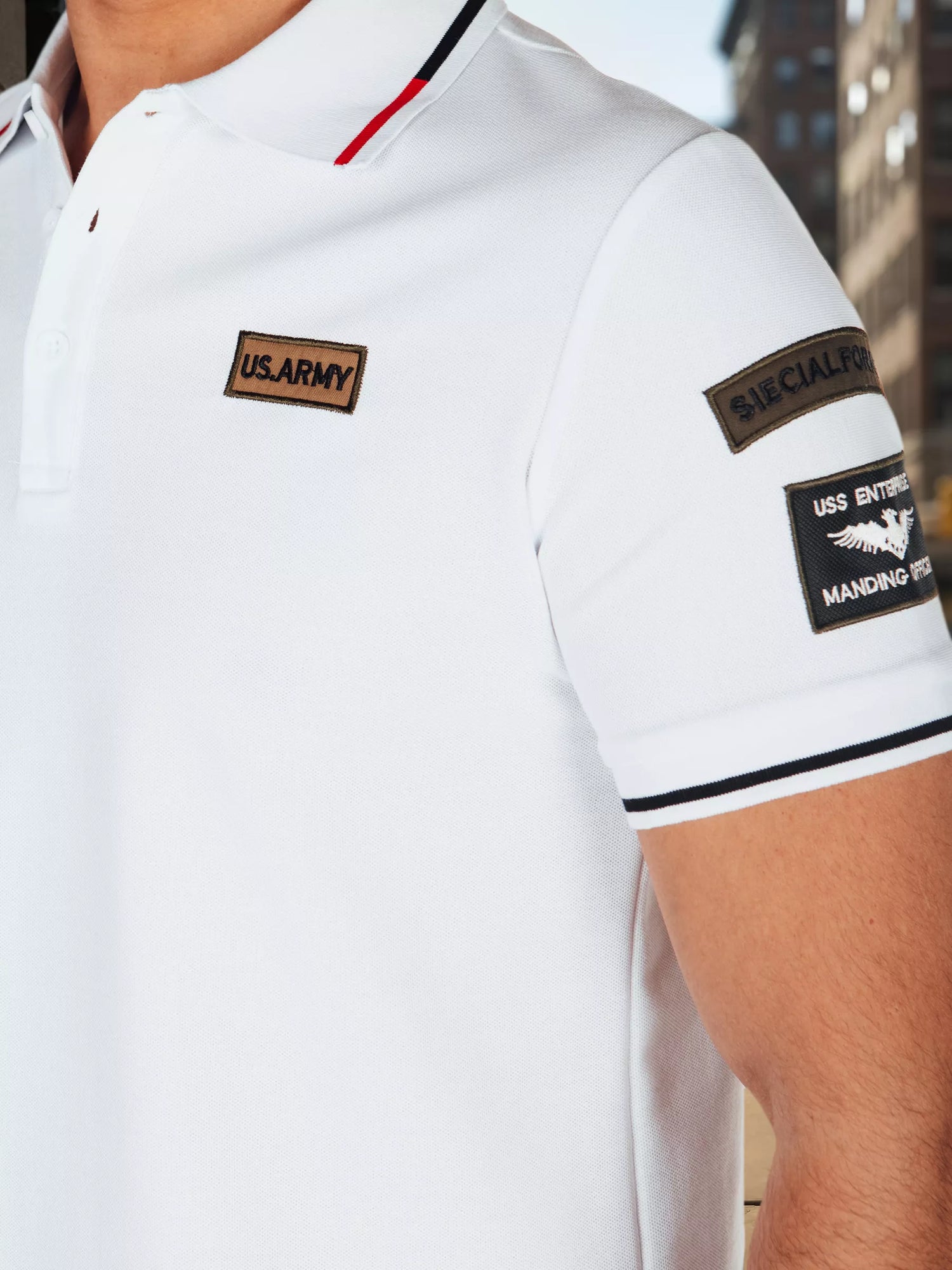 Vyriški polo marškinėliai su lopais balti US Army
