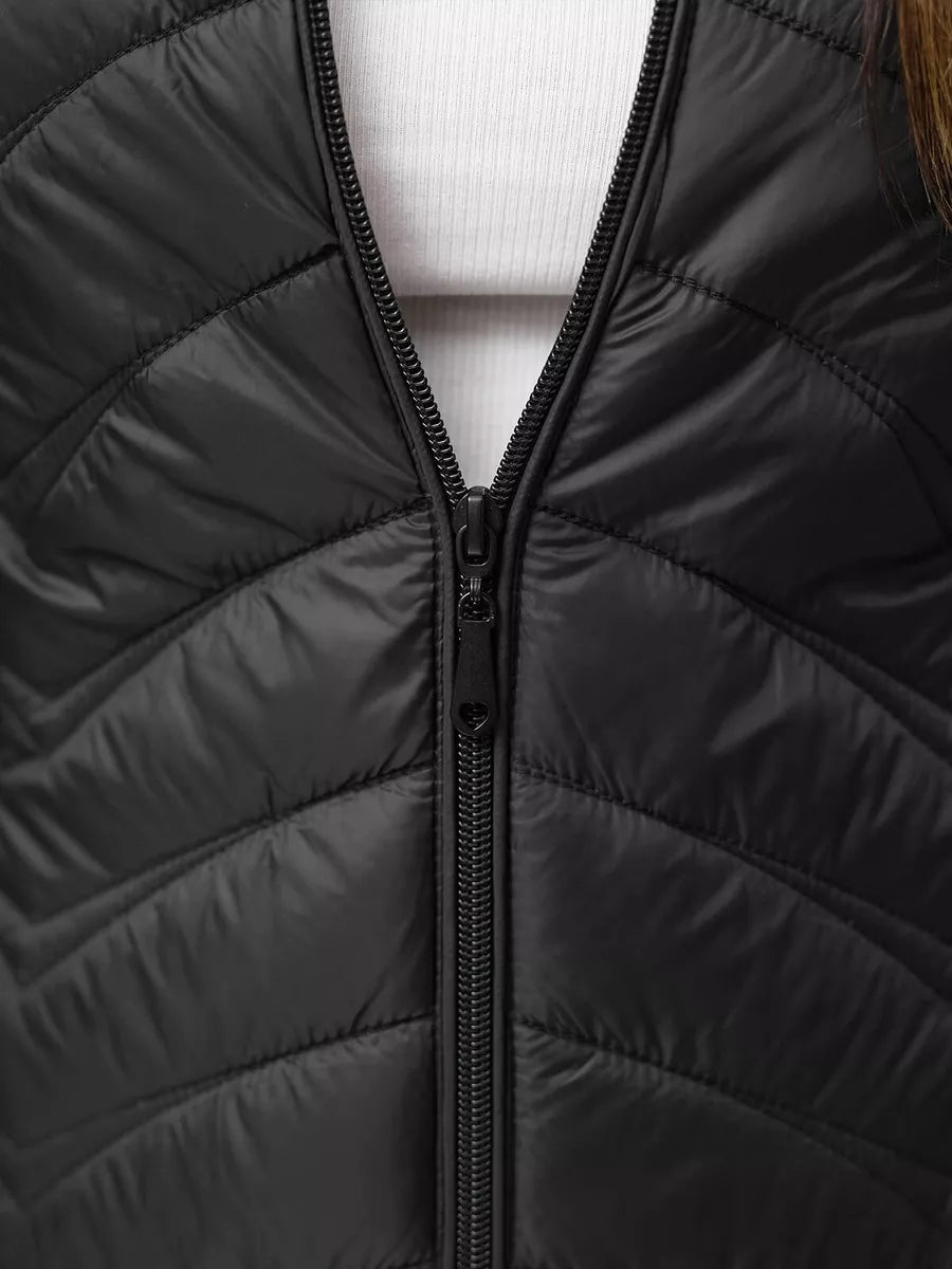 Juoda moteriška striukė Laim