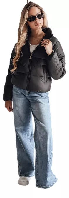 Moteriška juoda žieminė striukė Glam