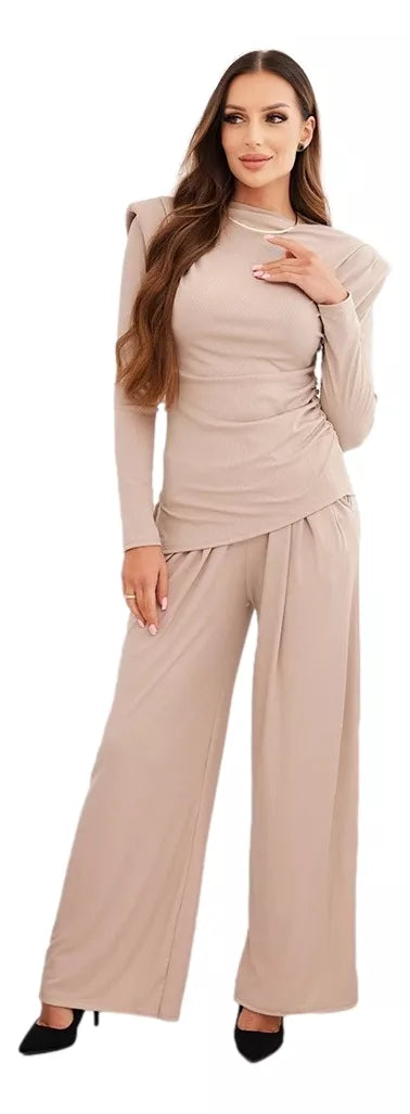 Moteriškas rusvos spalvos komplektas Emit