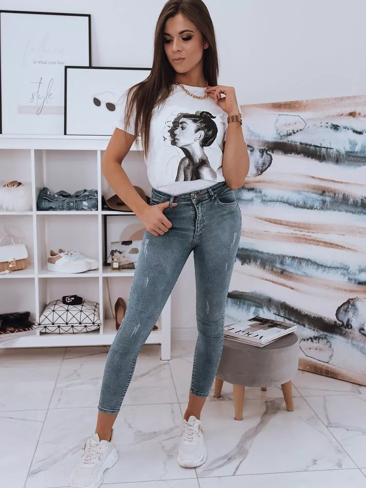 Moteriški  baltos spalvos marškinėliai Face