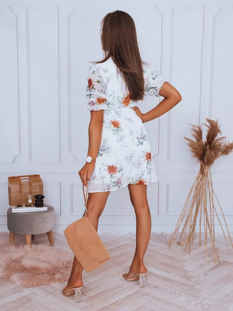 Moteriška suknelė balta su gėlėmis Rauza