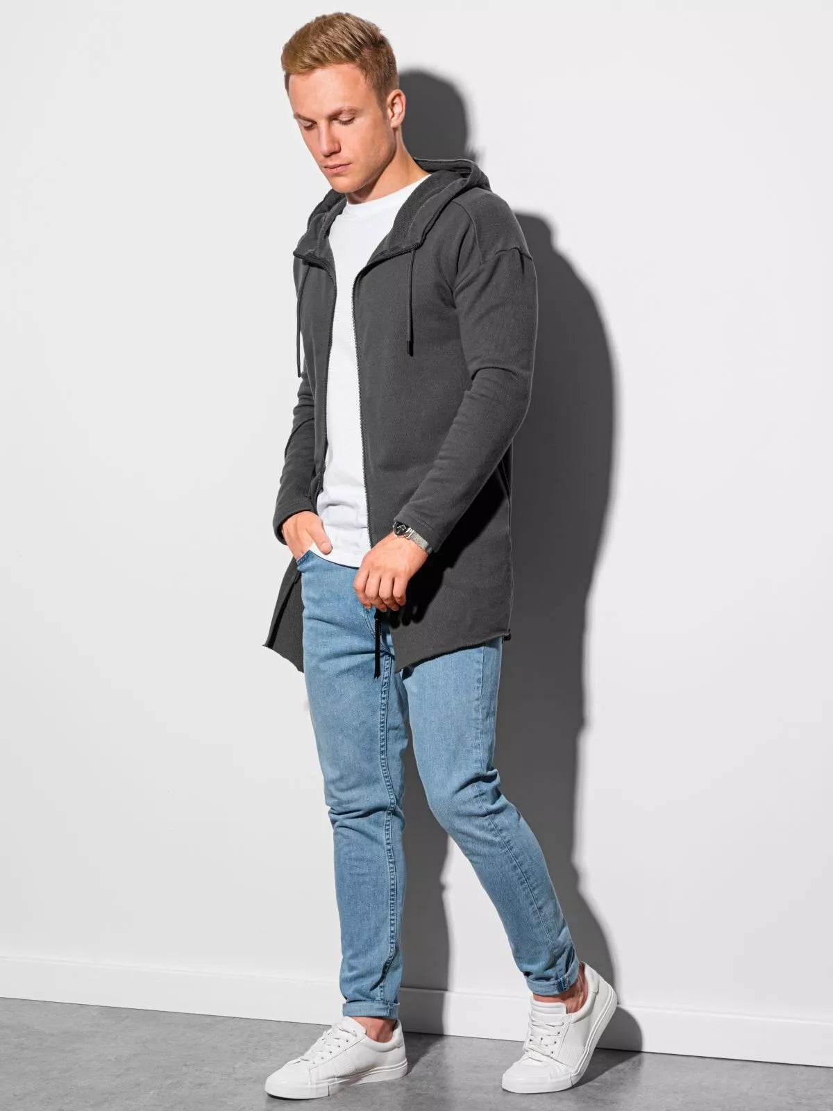 Vyriškas tamsiai pilkas džemperis Stivin