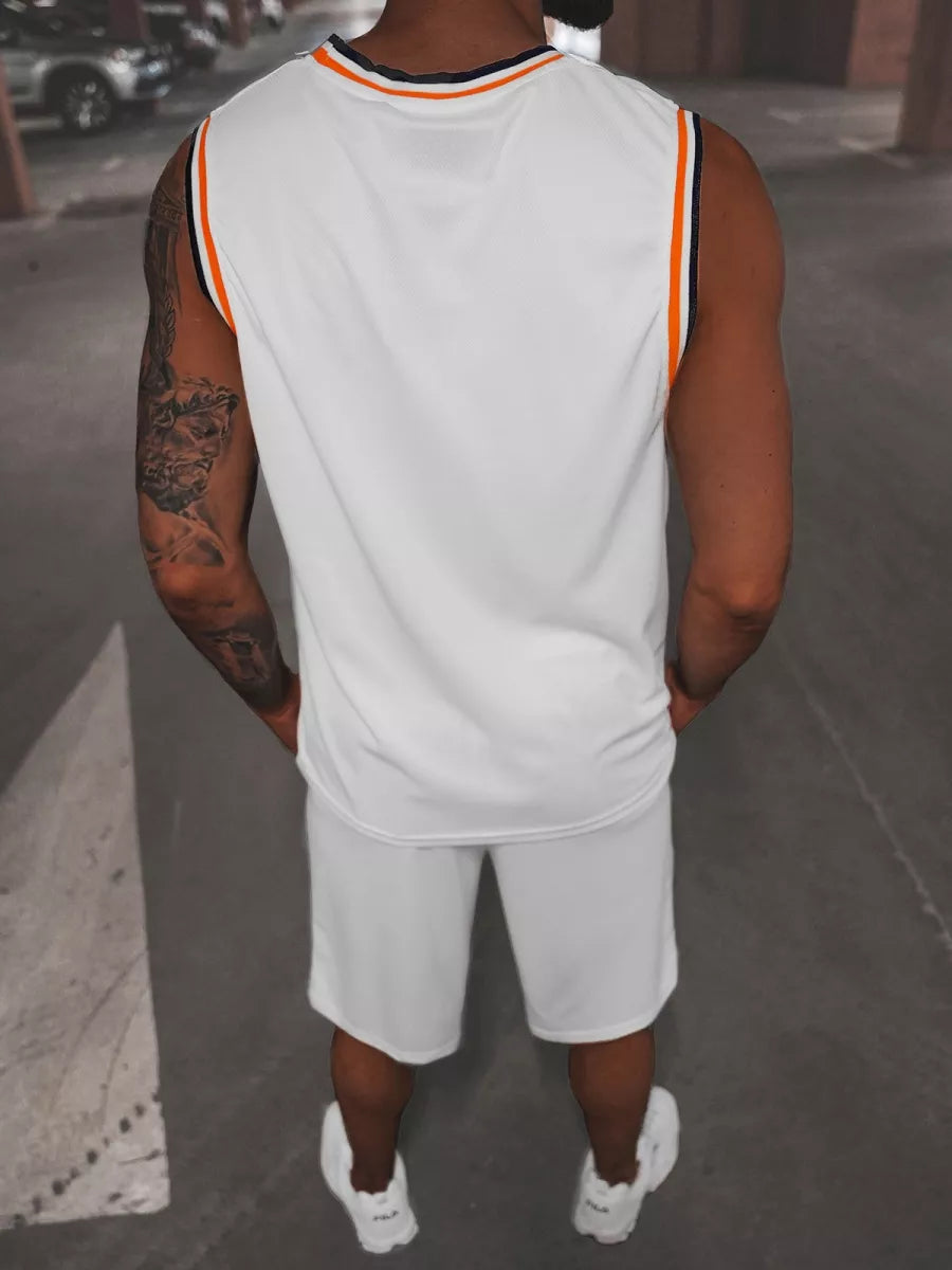 Baltas vyriškas sportinis kostiumas Winner