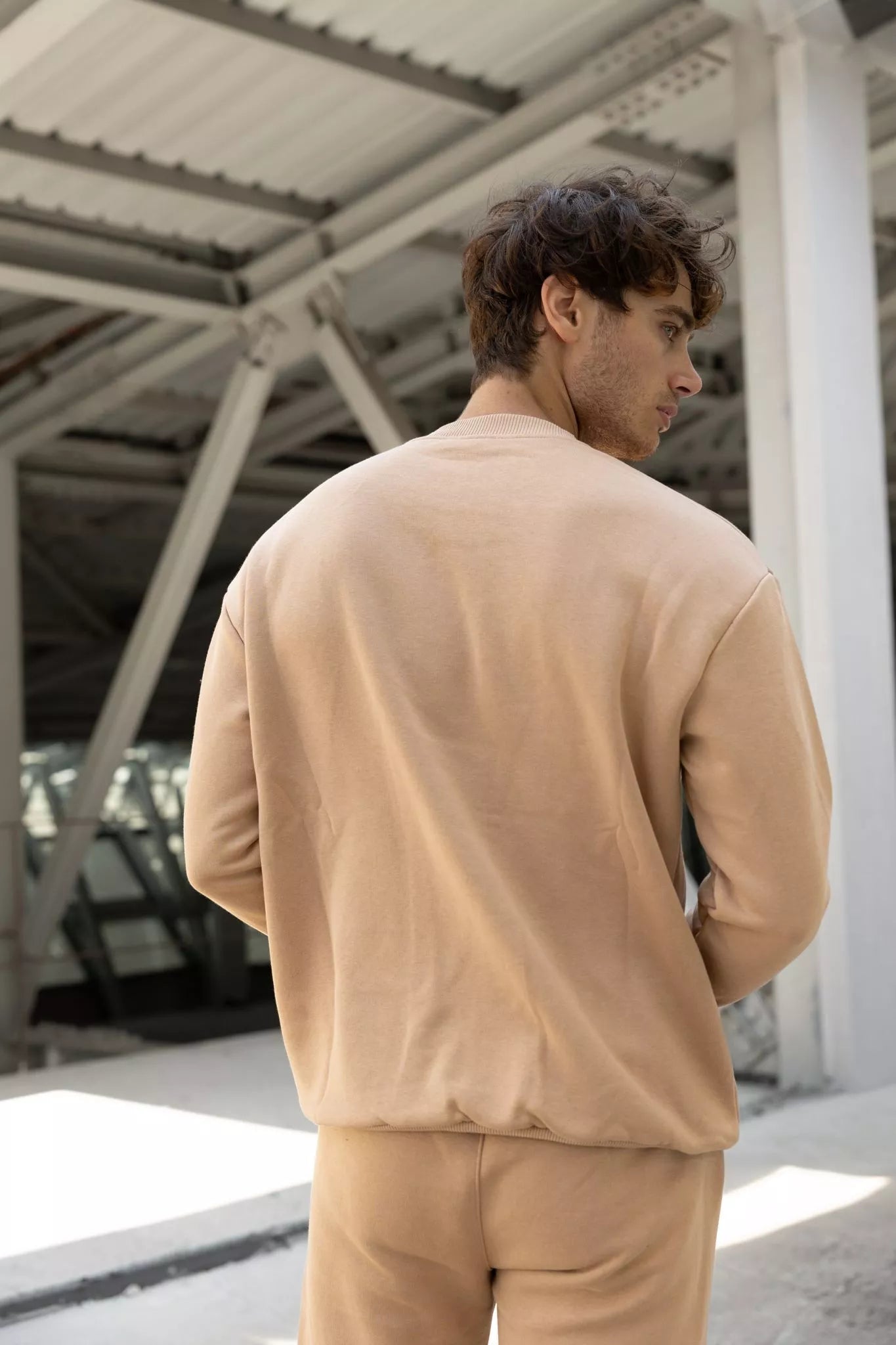 Smėlio spalvos vyriškas komplektas Lipo