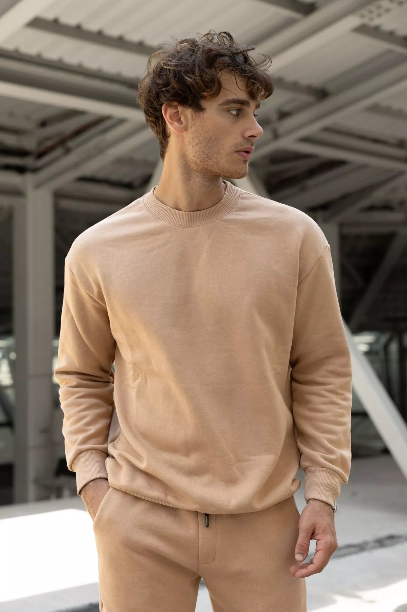 Smėlio spalvos vyriškas komplektas Lipo