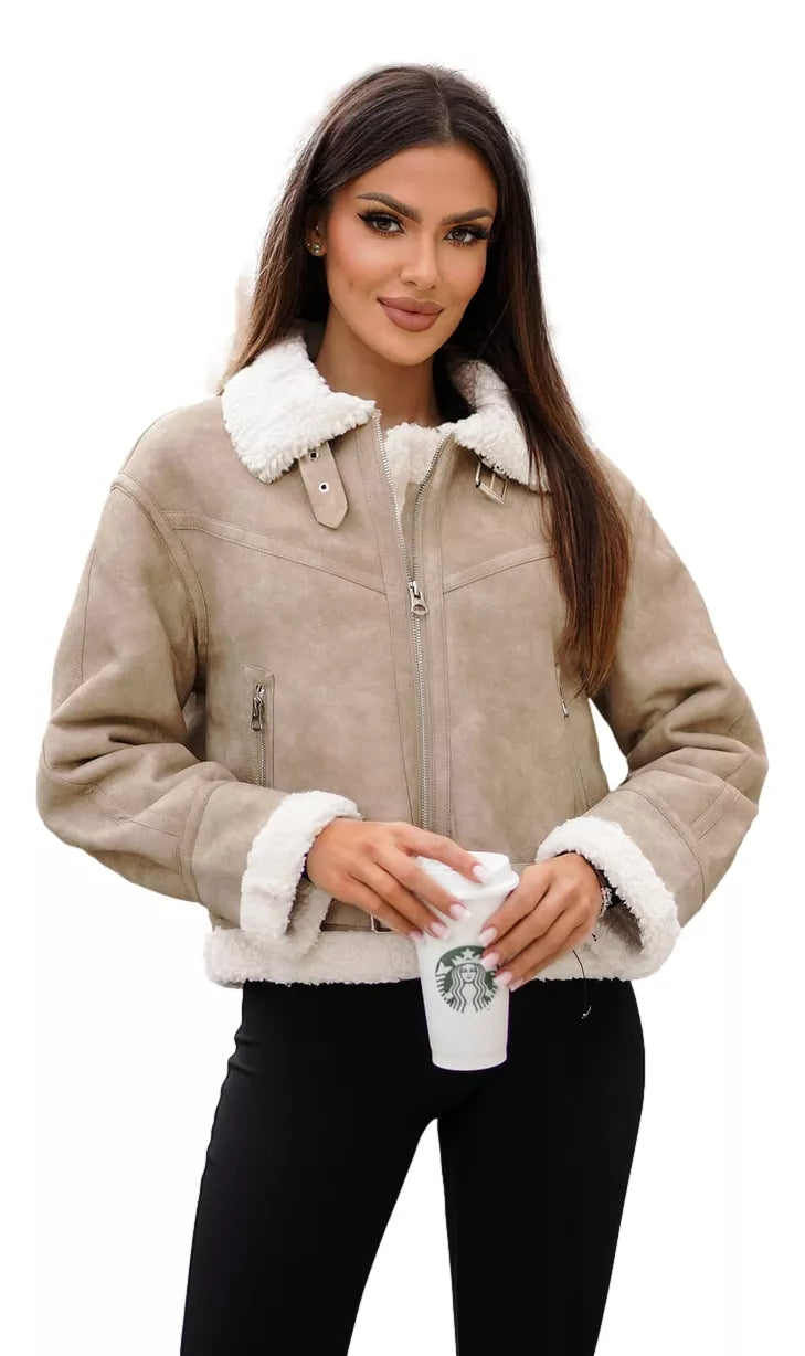 Rusva odinė striukė su baltu kaliuku Camila