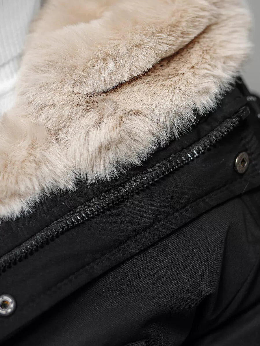 Vyriška juoda žieminė striukė zolo