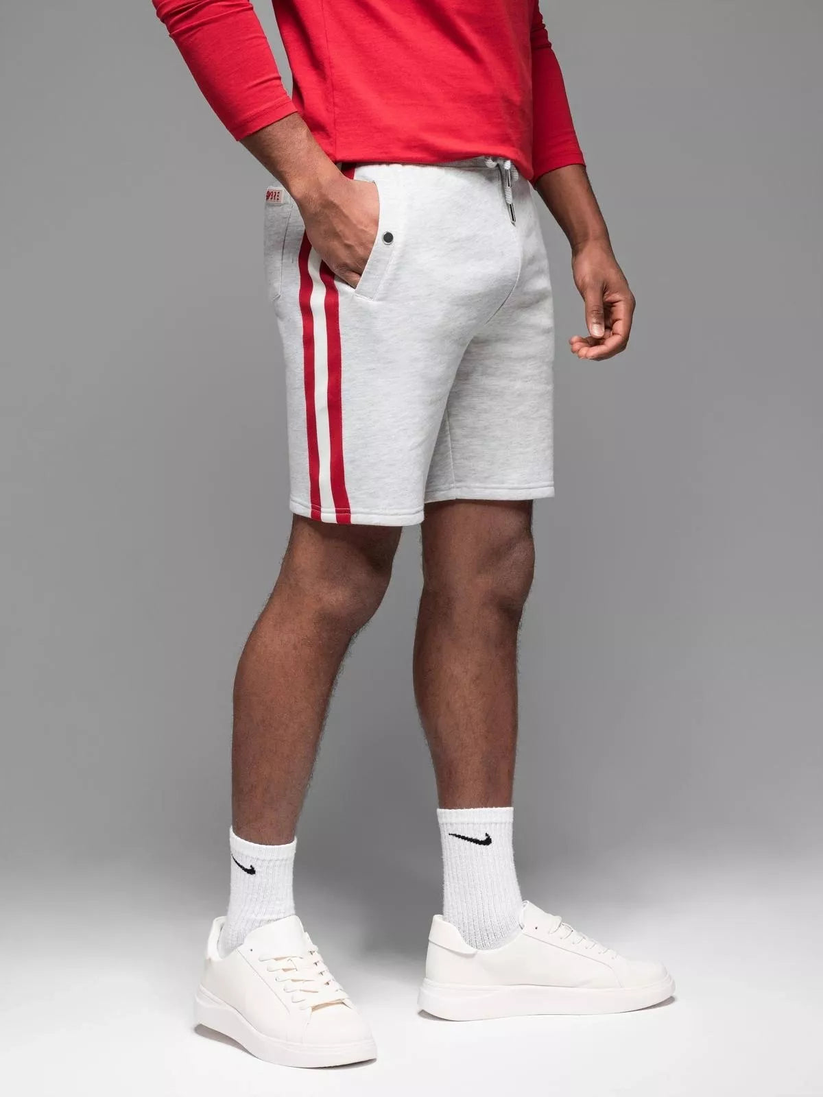 Vyriški pilkos spalvos šortai Aras