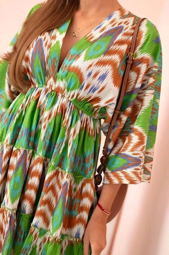 Moteriška žalia suknelė plačiomis rankovėmis Wave