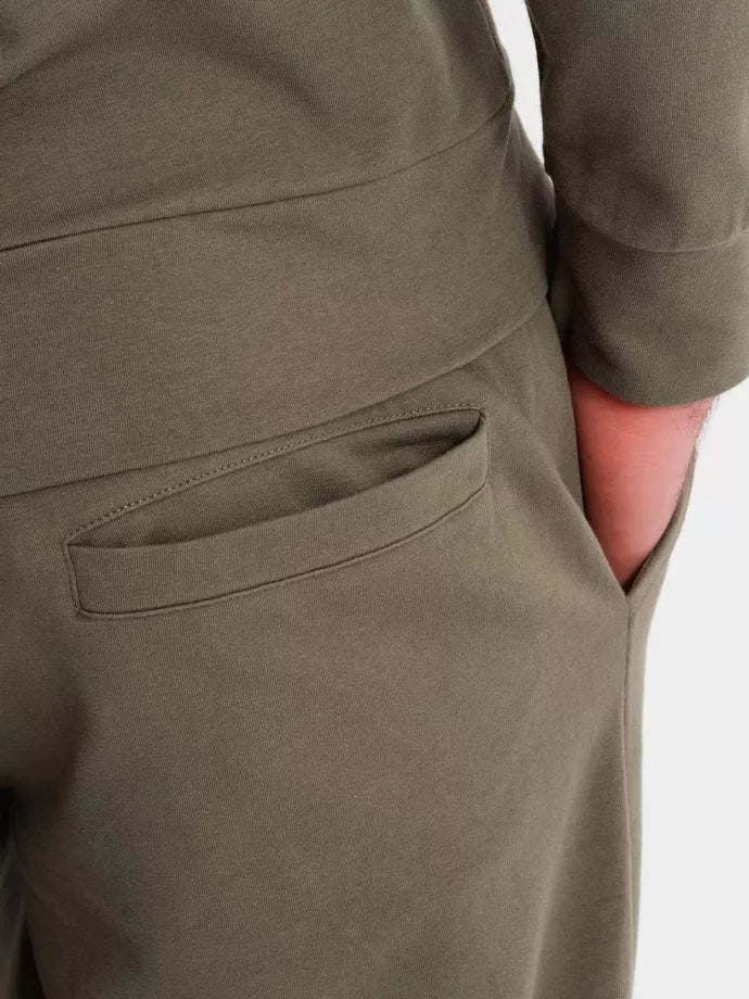 Vyriškas chaki spalvos laisvalaikio komplektas Denat