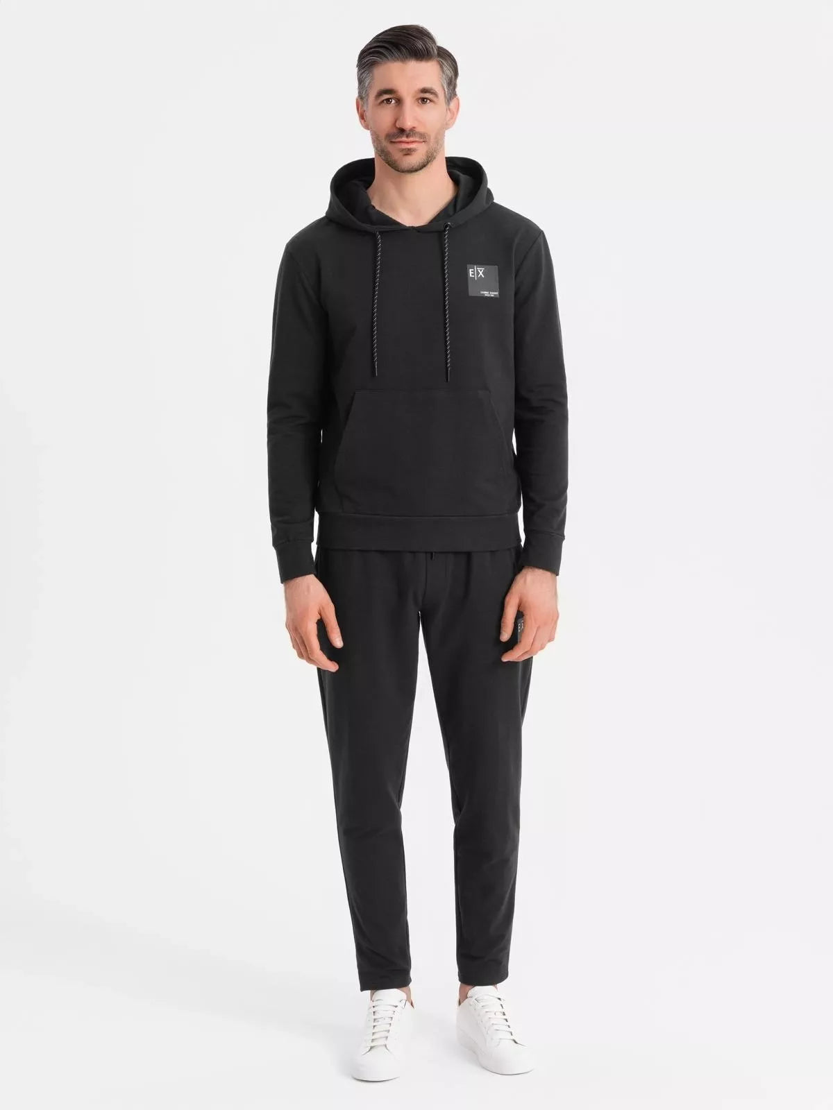 Vyriškas juodos spalvos laisvalaikio komplektas Denat