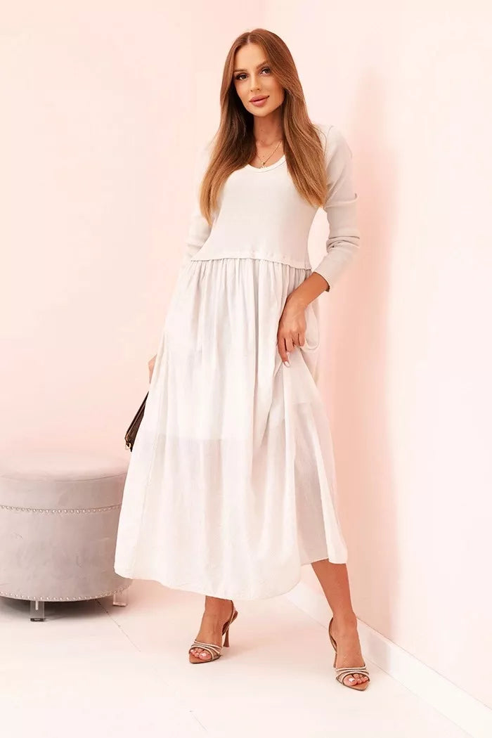 Moteriška šviesiai rusva ilga suknelė Lumin