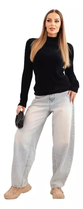 Moteriškas juodas alpakų megztinis Lindi