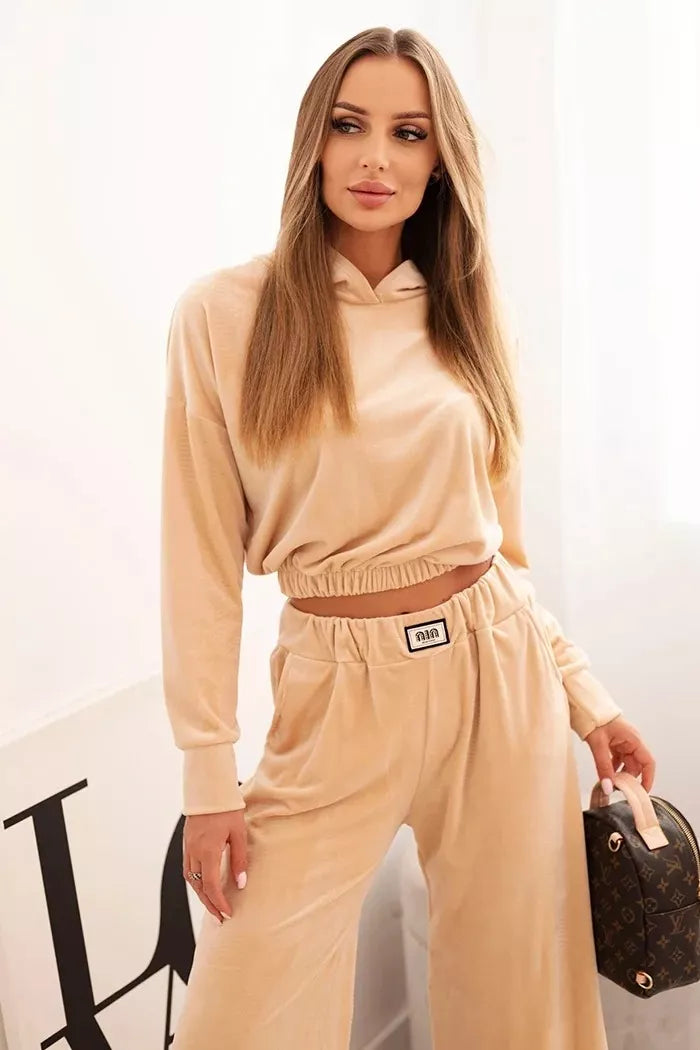 Moteriškas rusvas aksominis komplektas Rizo