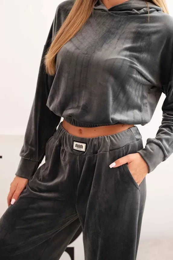 Moteriškas tamsiai pilkas aksominis komplektas Rizo