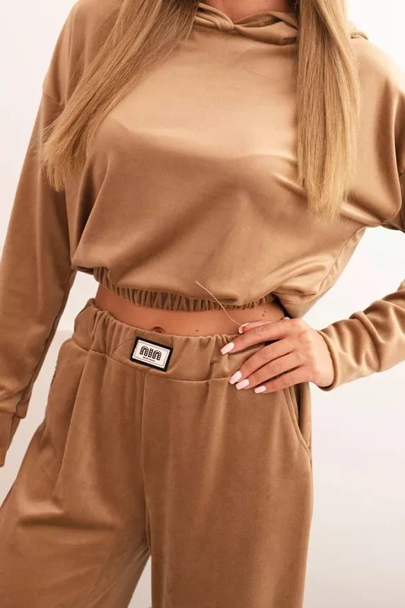 Moteriškas rudas aksominis komplektas Rizo