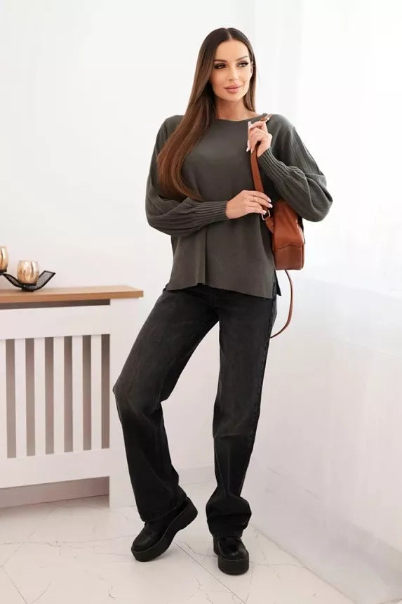 Moteriškas chaki spalvos megztinis Biank