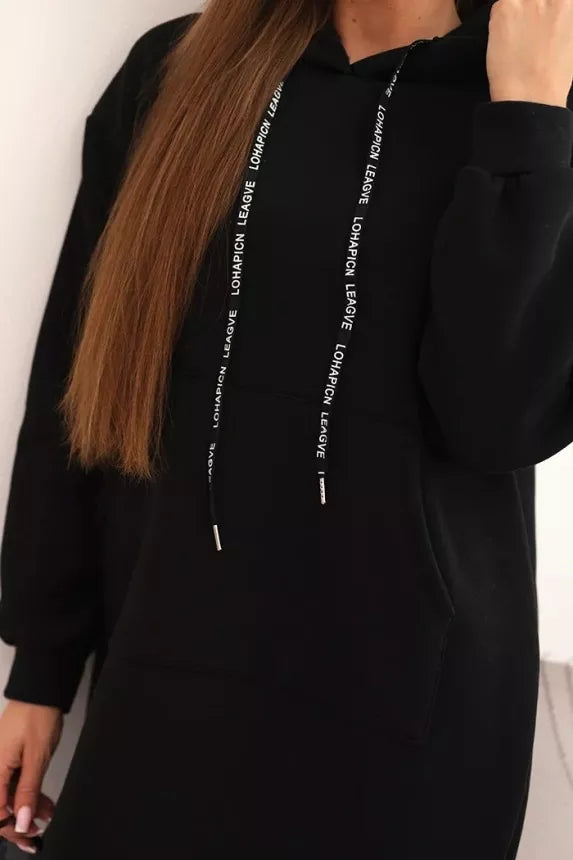 Moteriška pašiltinta juoda suknelė su gobtuvu Leagve
