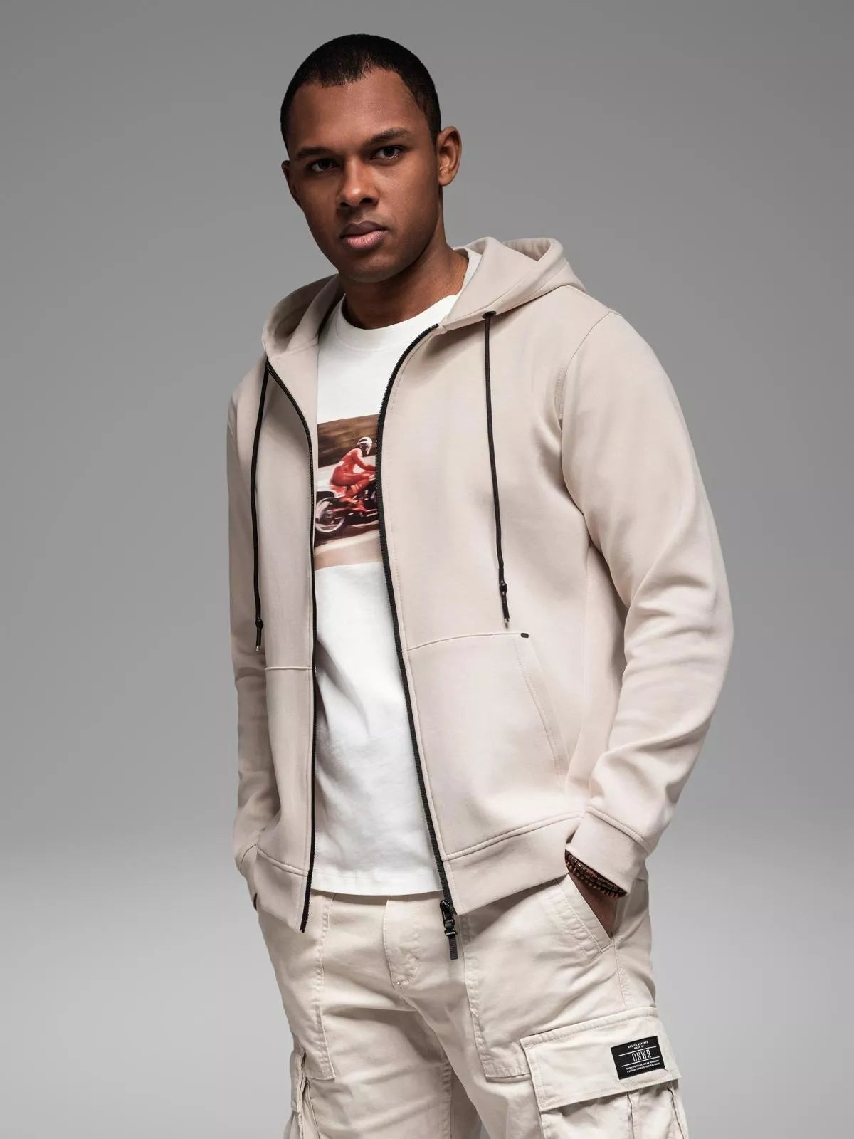 Vyriškas rusvas džemperis Adal