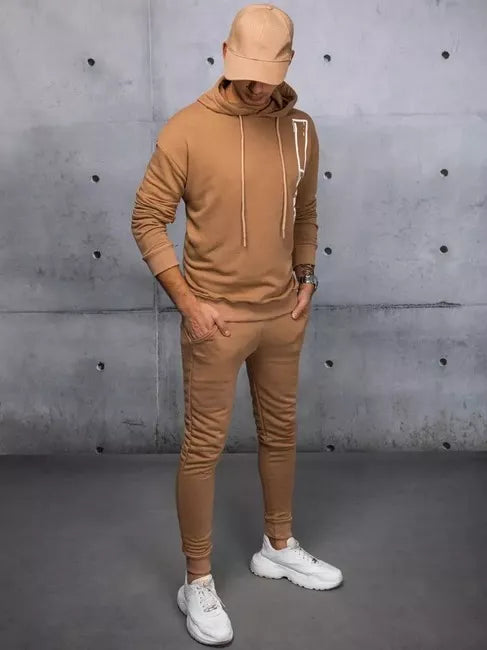 Vyriškas rudos spalvos komplektas Over