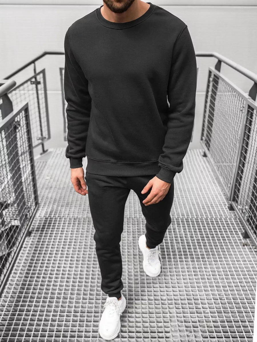 Juodas vyriškas sportinis kostiumas Vitol