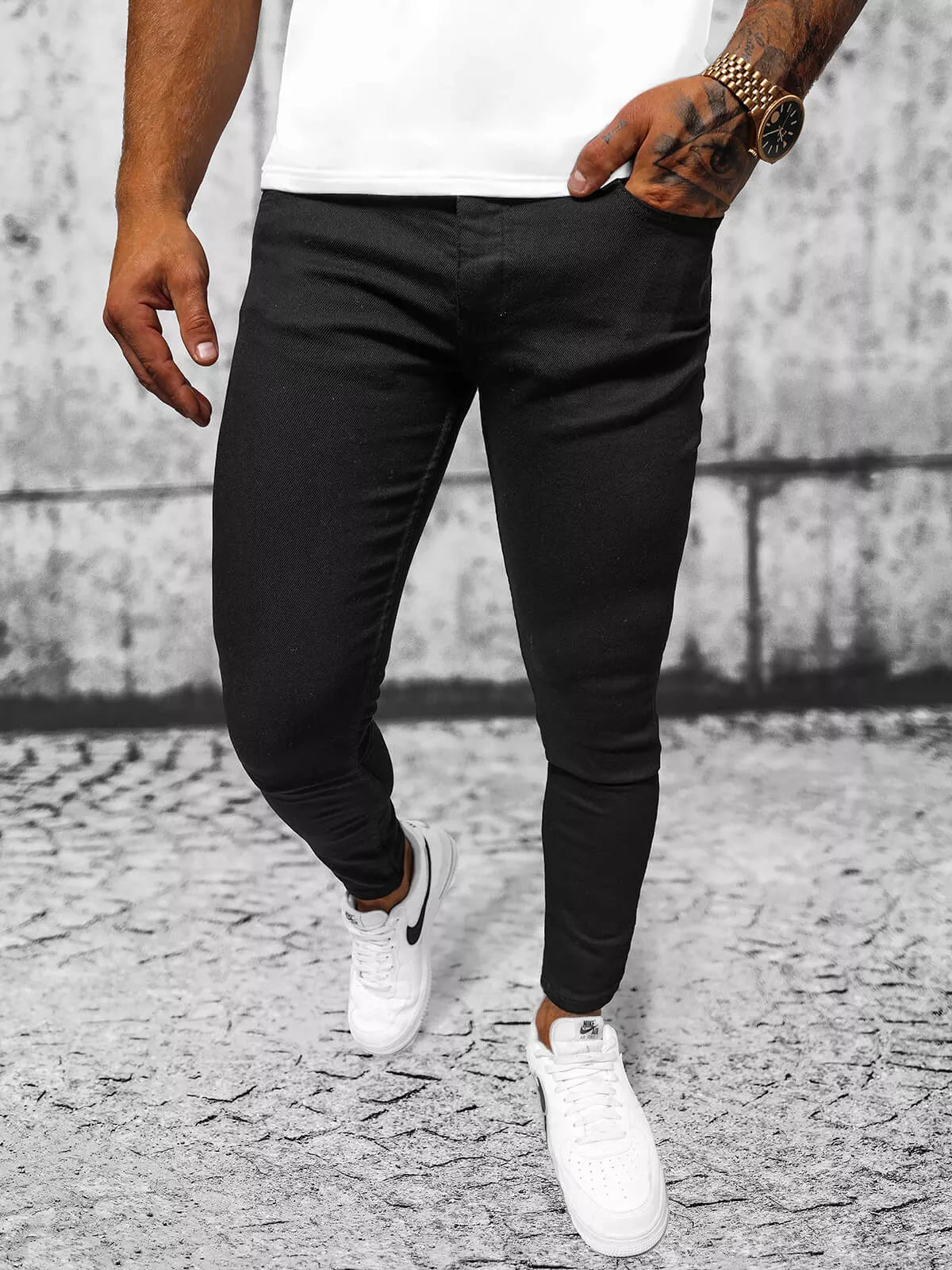 Džinsai juodos spalvos Suran