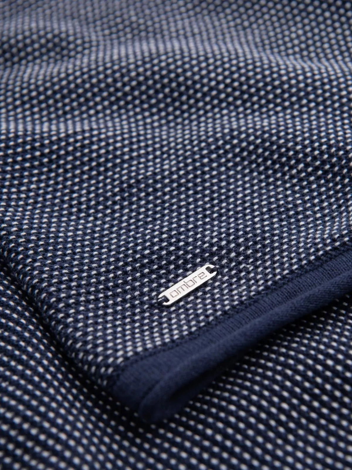 Vyriškas tamsiai mėlynos spalvos megztinis Oman