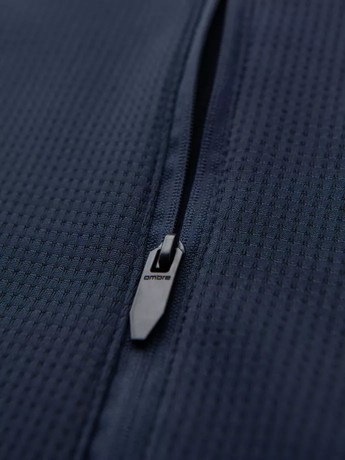 Vyriška tamsiai mėlynos spalvos striukė Munt