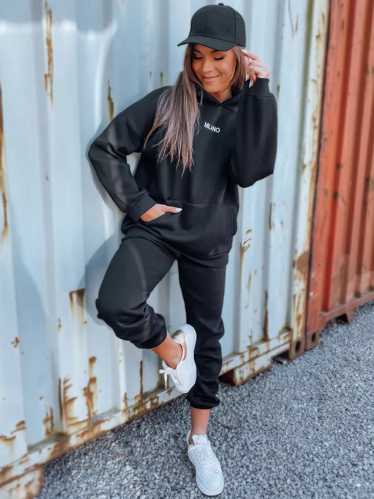 Juodas moteriškas komplektas Milano