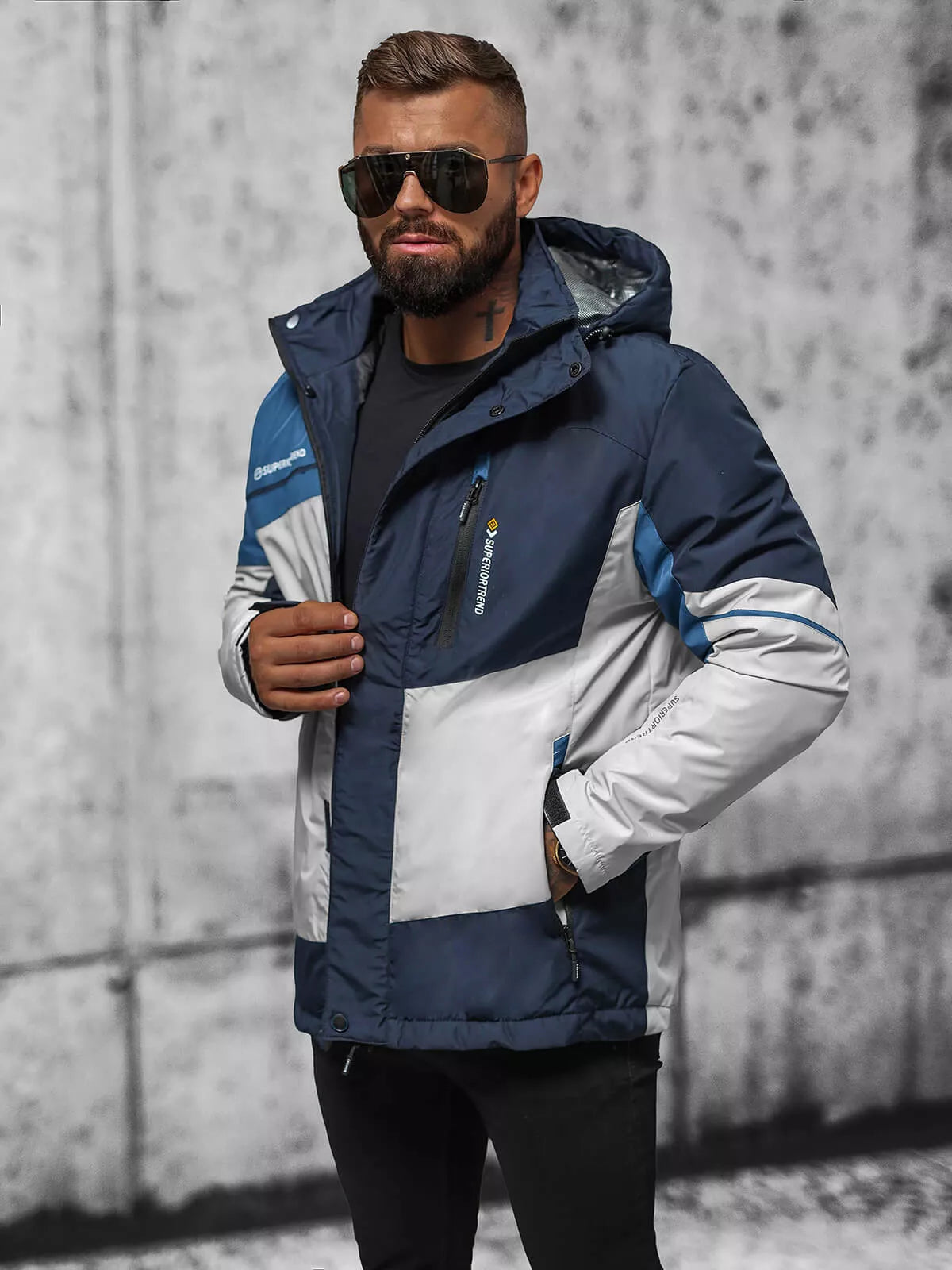 Pilka - tamsiai mėlyna striukė Reker