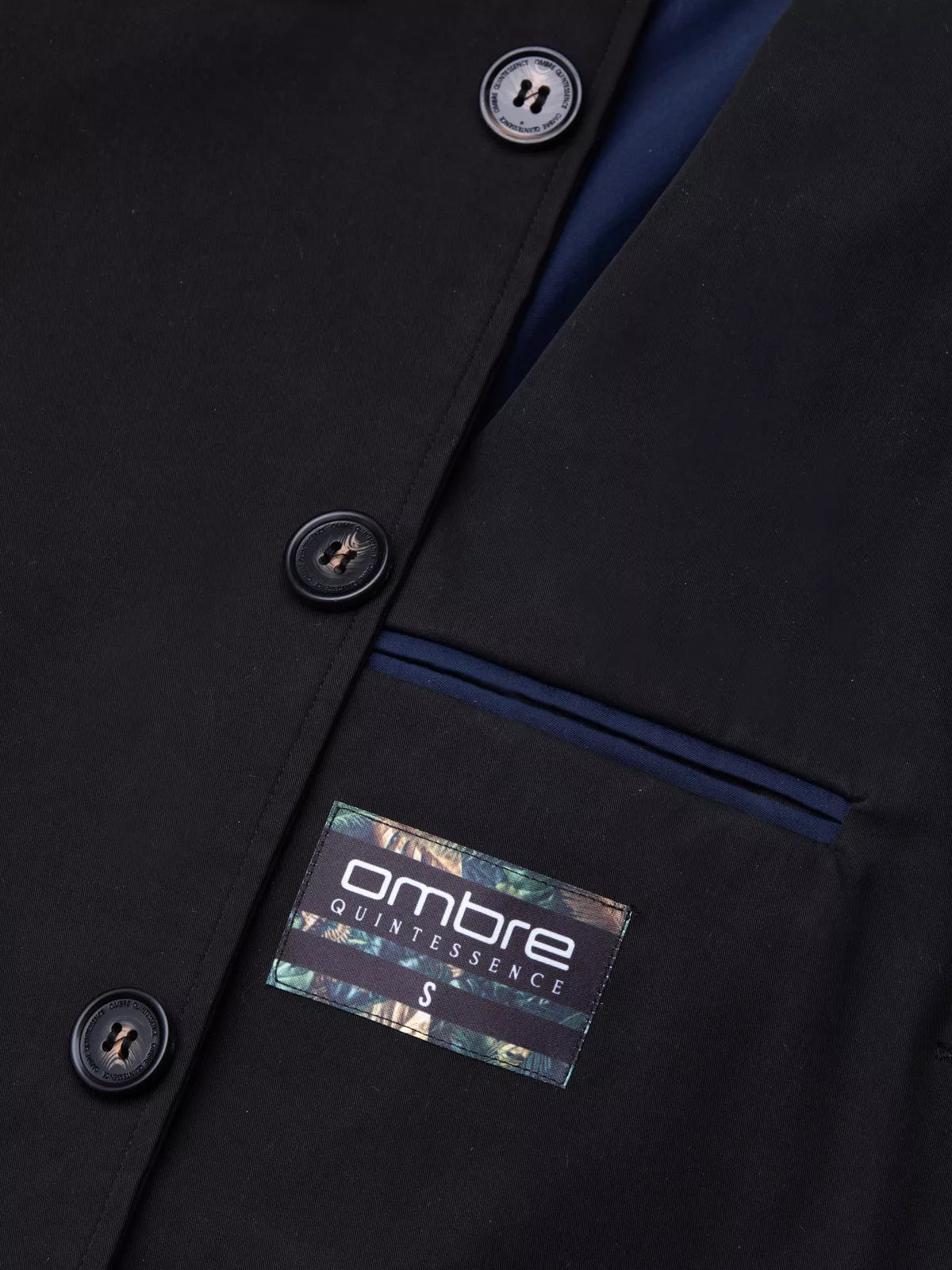 Vyriška juodos spalvos paltas Dala