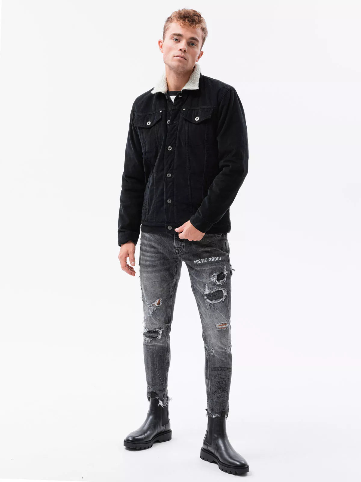 Juodos spalvos striukė Kensi