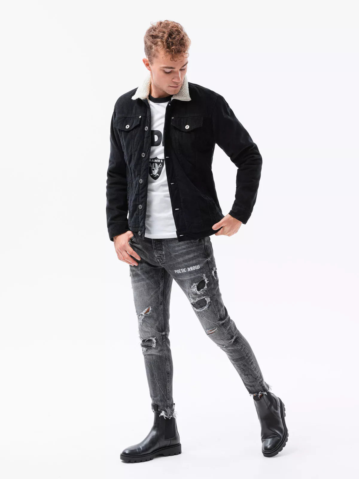 Juodos spalvos striukė Kensi