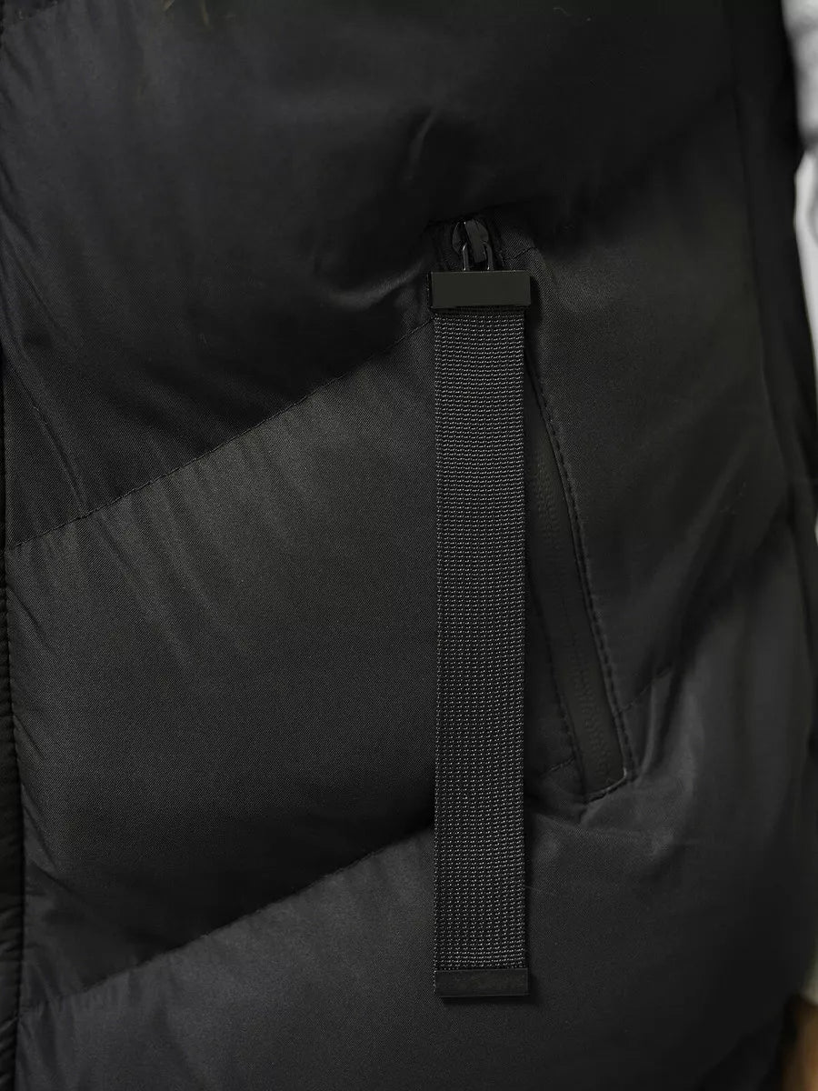 Juoda liemenė Nuter