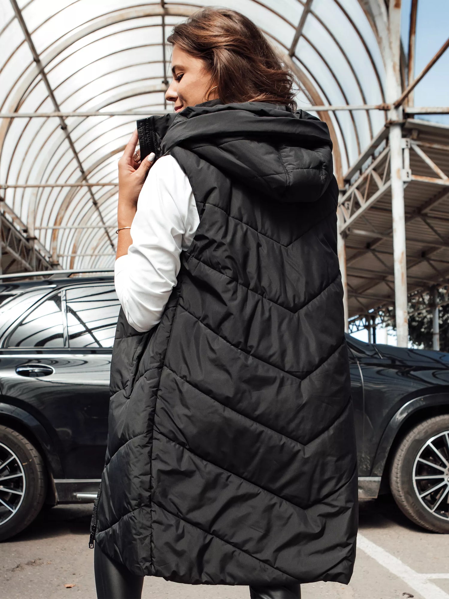 Juoda liemenė Sofia