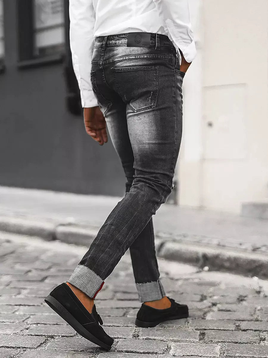 Juodi džinsai Ister