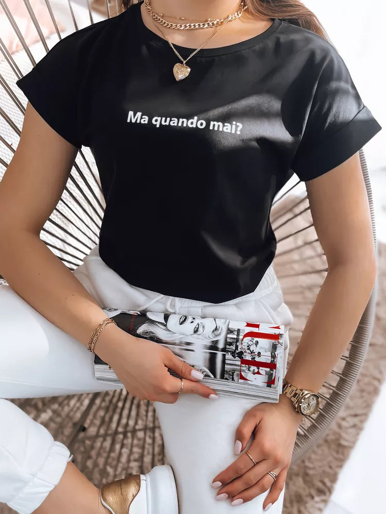 Juodi marškinėliai Mai