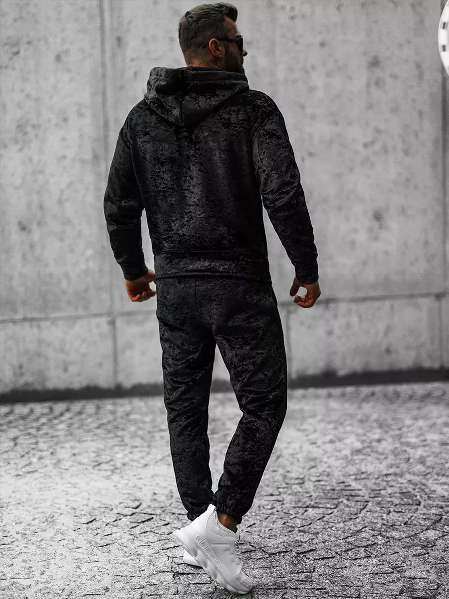 Juodas veliūrinis vyriškas komplektas Omilo