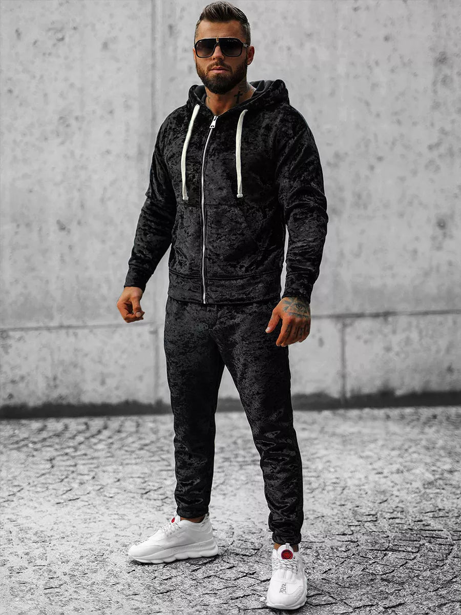 Juodas veliūrinis vyriškas komplektas Omilo