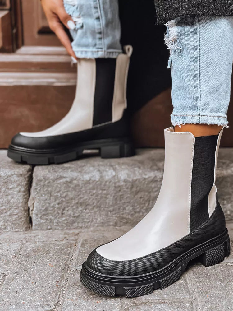 Moteriški aulinukai smėliniai Frost