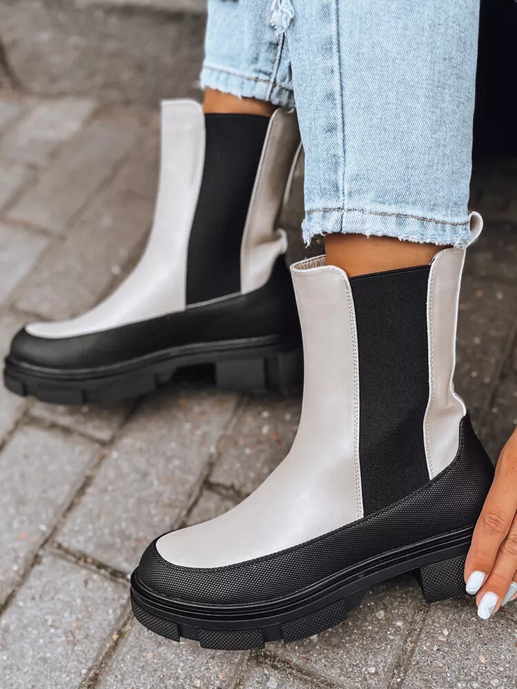 Moteriški aulinukai smėliniai Frost