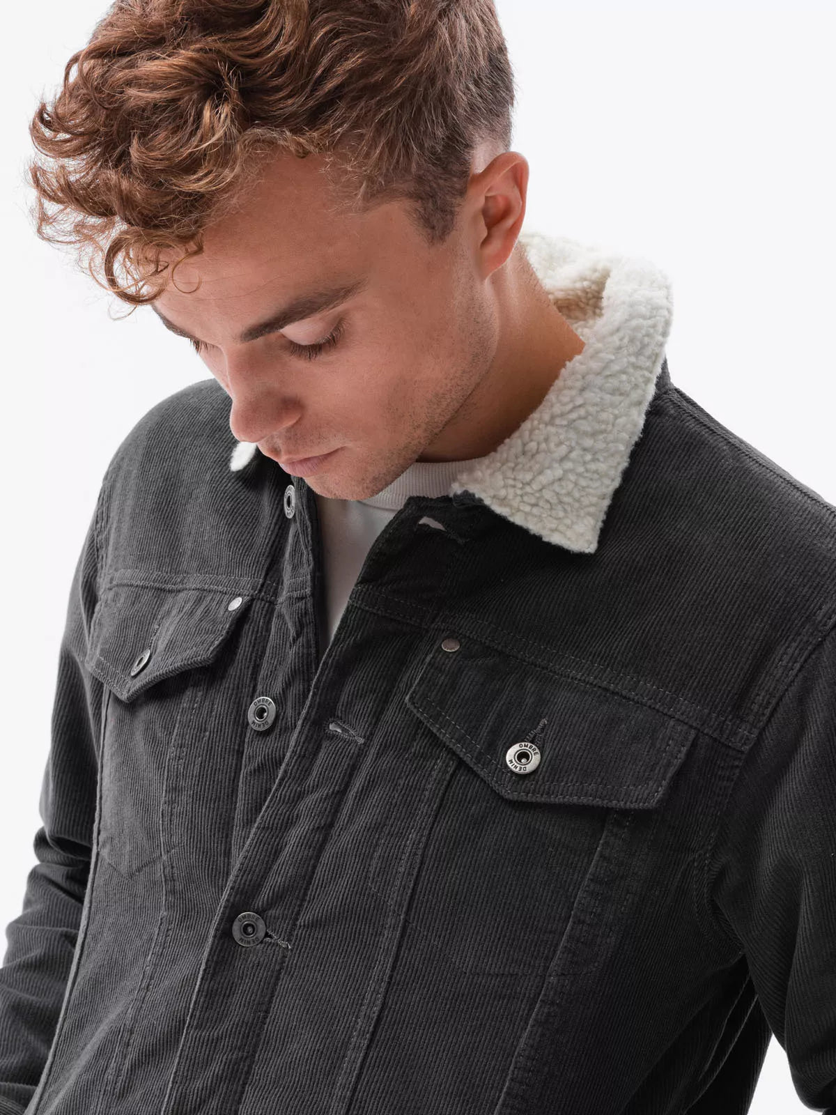 Pilkos spalvos striukė Kensi