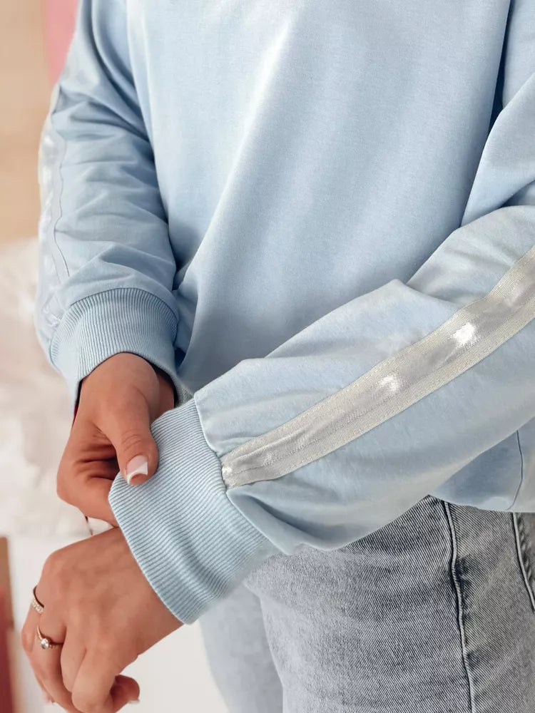 Moteriškas šviesiai mėlyna džemperis Mia