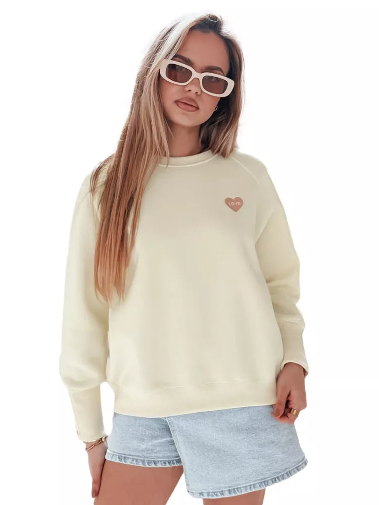 Moteriškas gelsvos spalvos džemperis Love