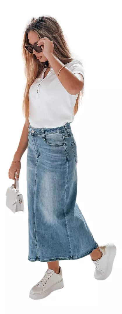 Moteriška baltos spalvos palaidinė Kiss Look